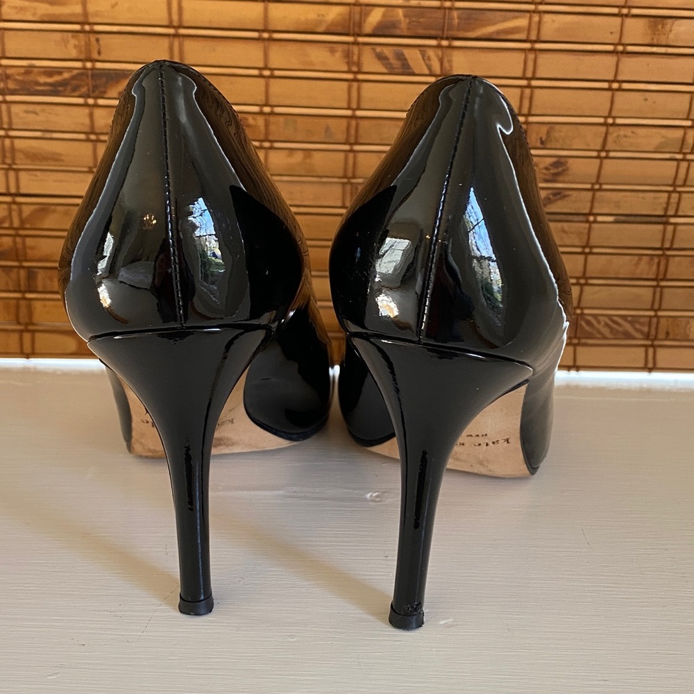 Kate Spade Karolina Heels, Black Patent, Size 8 - Picture 4 of 6